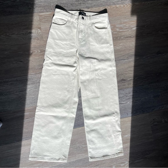 NWT Theory Wide Crop Jean in Dyed Denim Ecru size 26 - Picture 3 of 8